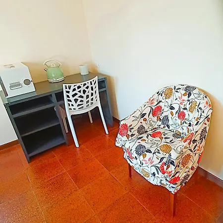 Flybgy Affittacamere 3*