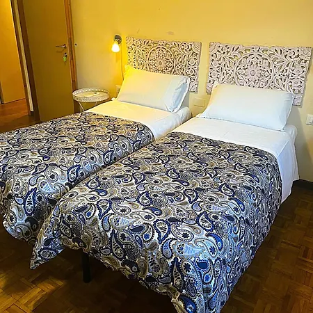 Flybgy Guest house *